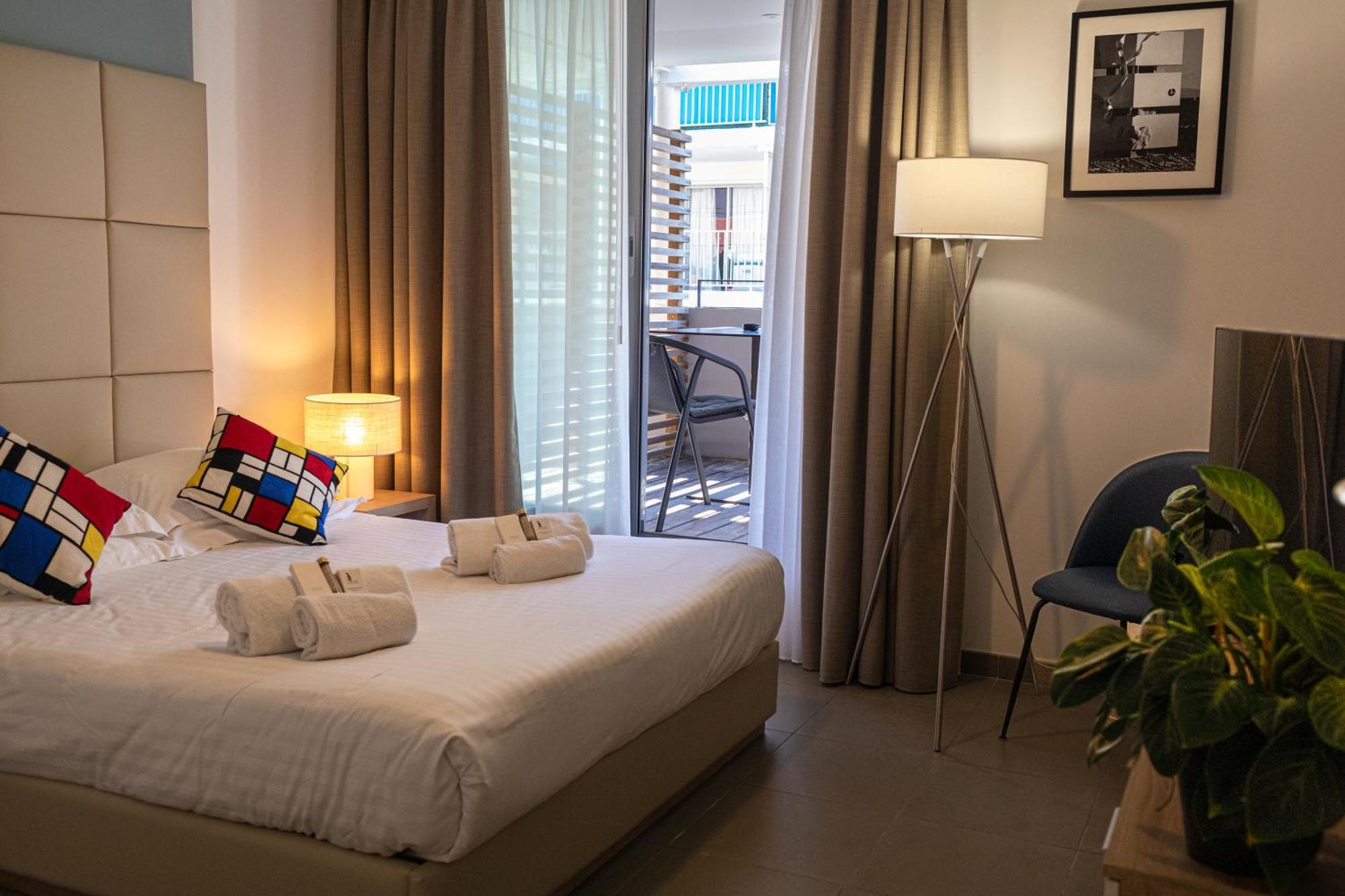 Royal Antibes - Luxury Hotel, Residence, Beach & Spa Eksteriør billede