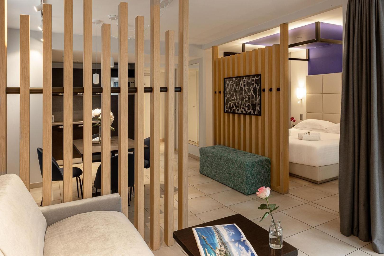 Royal Antibes - Luxury Hotel, Residence, Beach & Spa Eksteriør billede